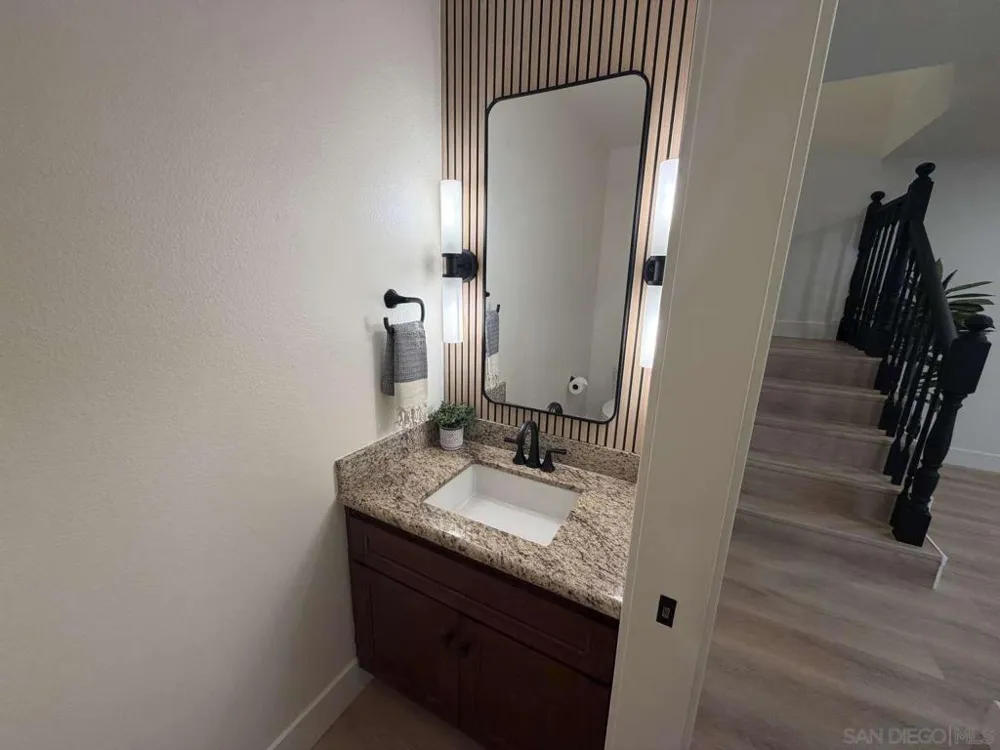4463 Chase Dr #23 Huntington Beach, CA 92649