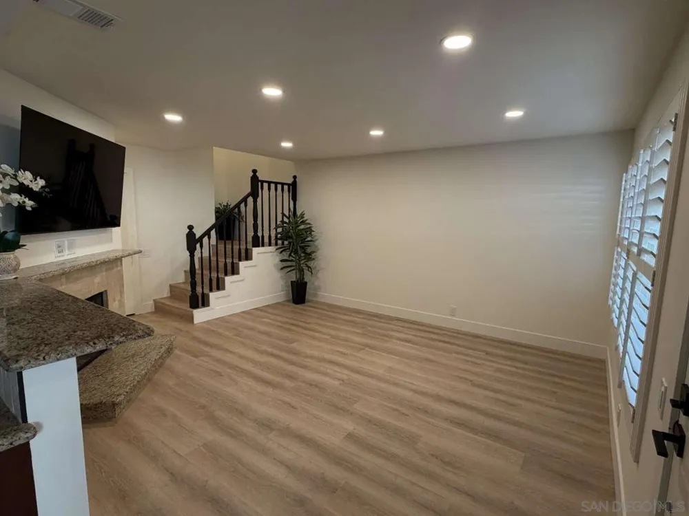 4463 Chase Dr #23 Huntington Beach, CA 92649