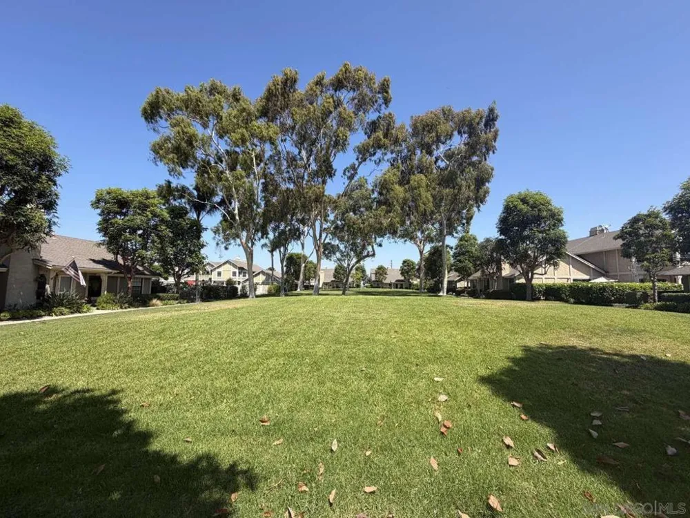 4463 Chase Dr #23 Huntington Beach, CA 92649