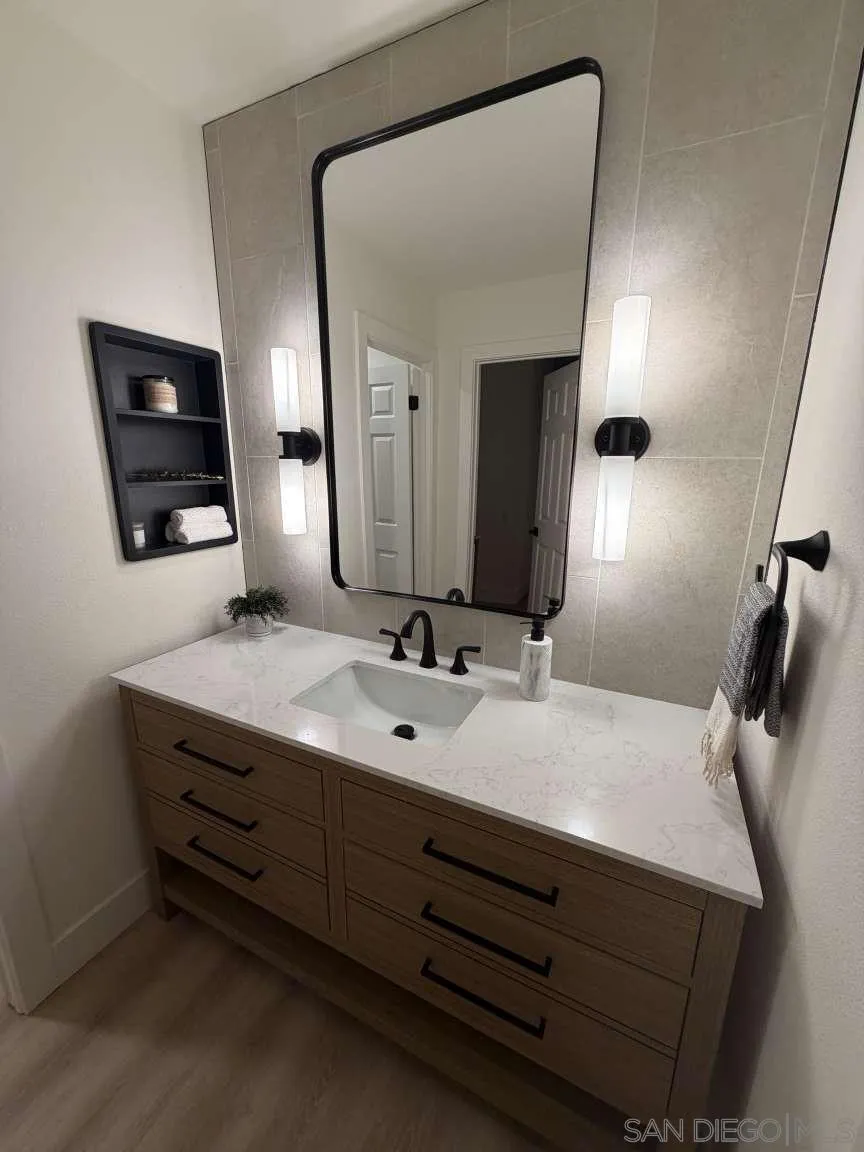 4463 Chase Dr #23 Huntington Beach, CA 92649