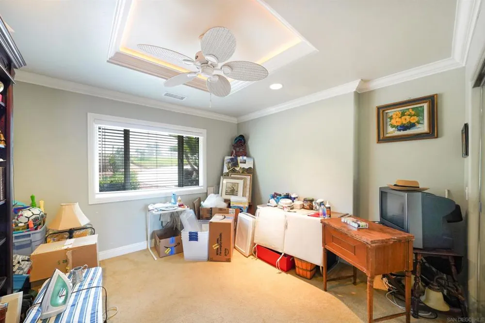 2720 Mason Way Vista, CA 92084