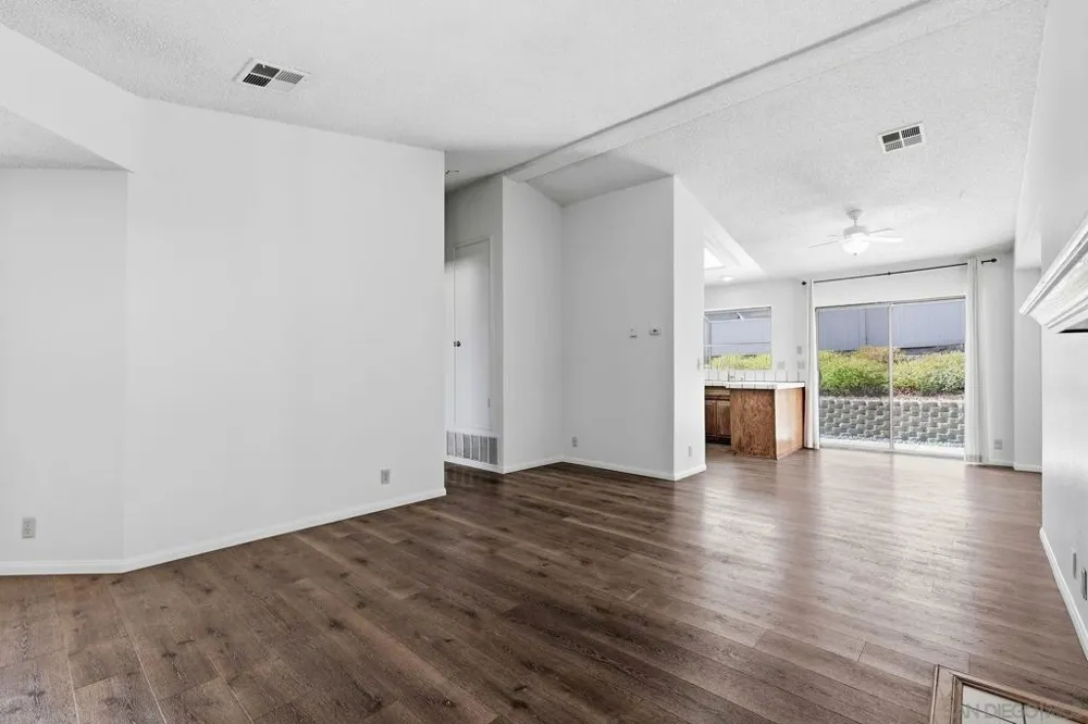 13335 Sneezy Ct. El Cajon, CA 92021