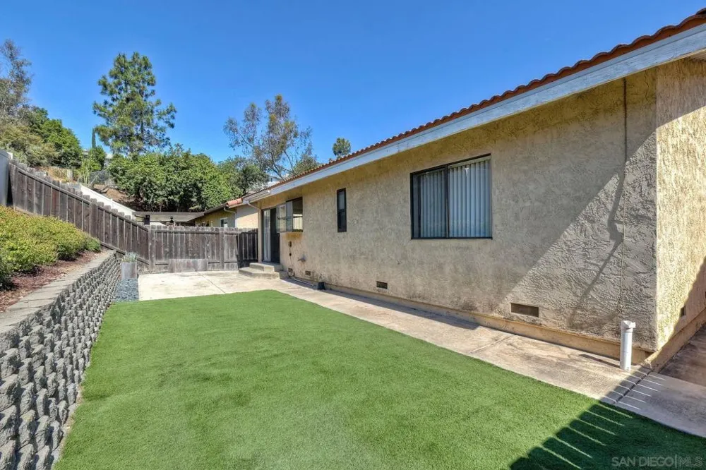 13335 Sneezy Ct. El Cajon, CA 92021