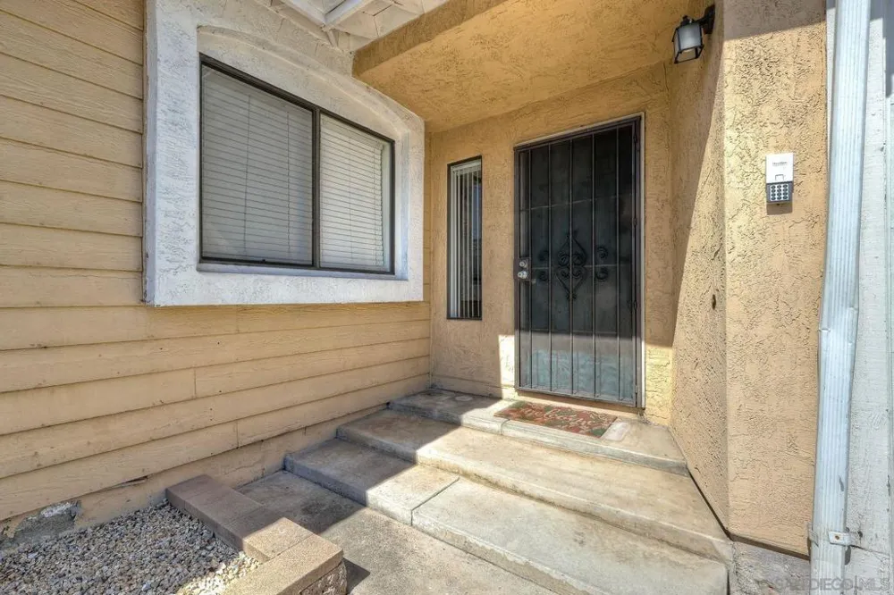 13335 Sneezy Ct. El Cajon, CA 92021