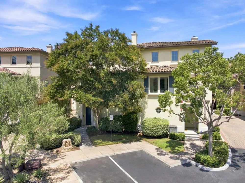 2648 Piantino Circle San Diego, CA 92108
