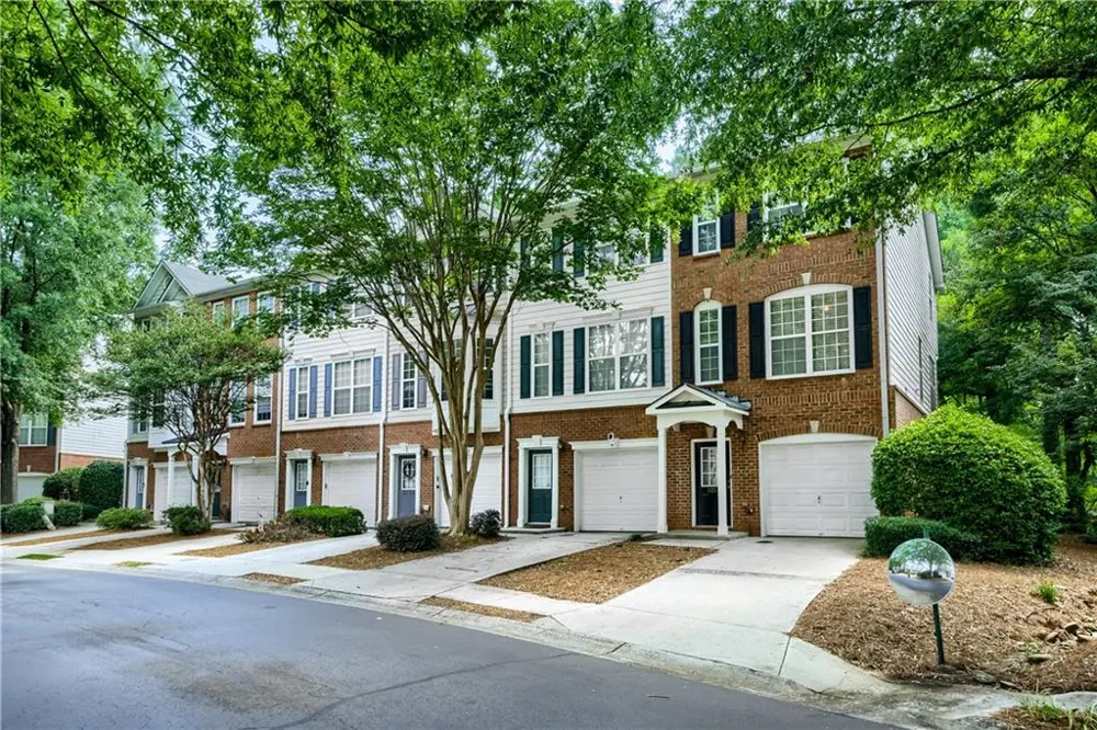 2251 Dillard Crossing Tucker, GA 30084