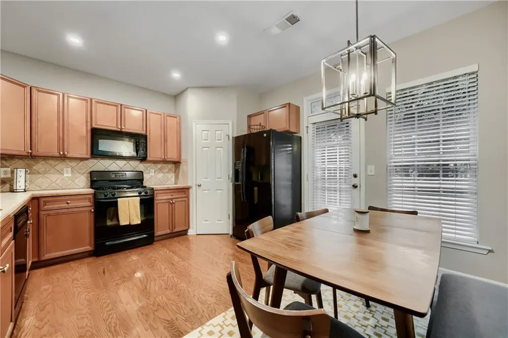 2251 Dillard Crossing Tucker, GA 30084