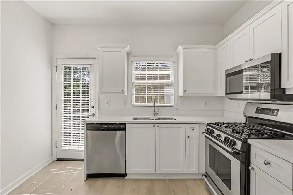 3675 Peachtree Road NE #34 Atlanta, GA 30319