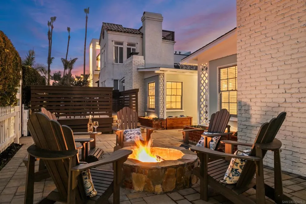 319 Nautilus Street La Jolla, CA 92037