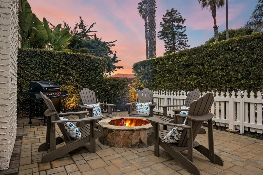 319 Nautilus Street La Jolla, CA 92037