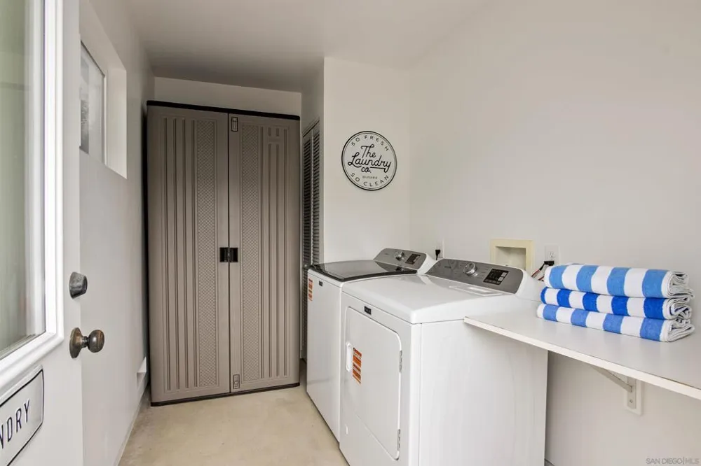 319 Nautilus Street La Jolla, CA 92037