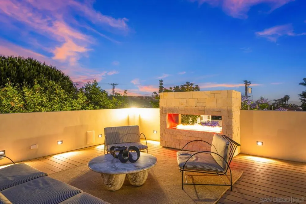 7376 Fay Ave La Jolla, CA 92037