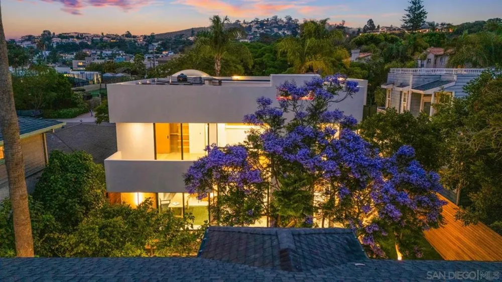 7376 Fay Ave La Jolla, CA 92037