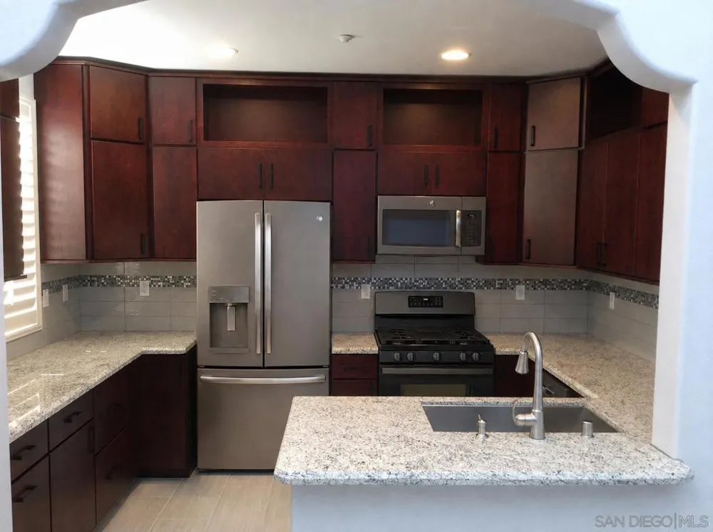 3683 Jetty Pt. Carlsbad, CA 92010