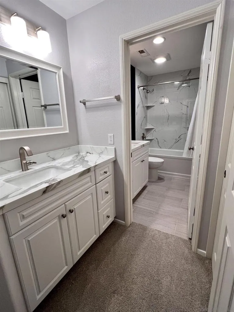 3683 Jetty Pt. Carlsbad, CA 92010
