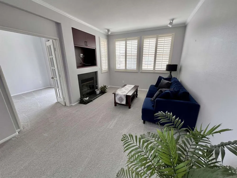 3683 Jetty Pt. Carlsbad, CA 92010