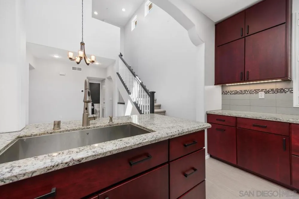 3683 Jetty Point Carlsbad, CA 92010