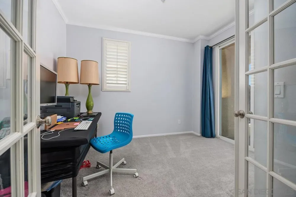 3683 Jetty Point Carlsbad, CA 92010