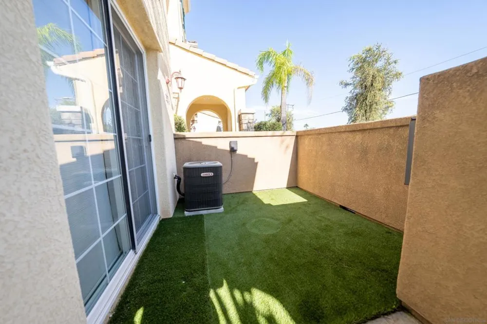 7370 La Mesita Place #9 La Mesa, CA 91942