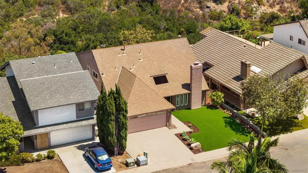 12485 Via Cabezon San Diego, CA 92129