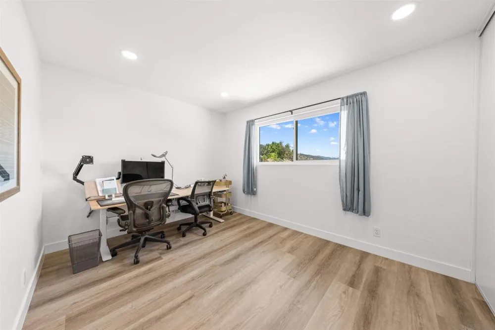 12485 Via Cabezon San Diego, CA 92129