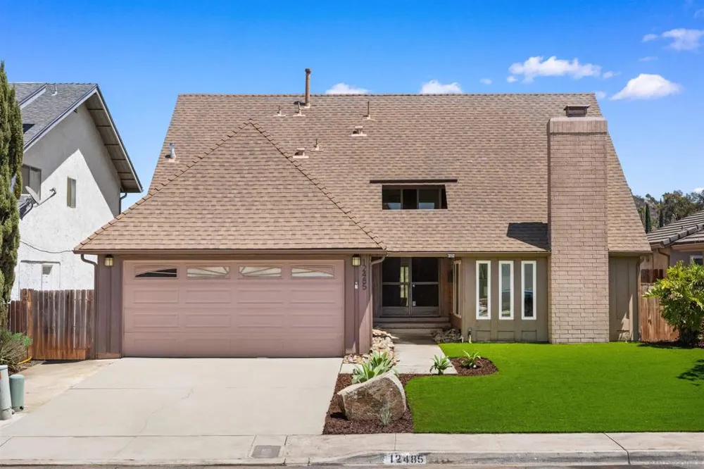 12485 Via Cabezon San Diego, CA 92129