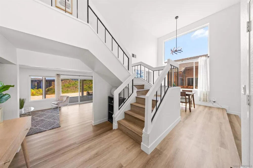 12485 Via Cabezon San Diego, CA 92129