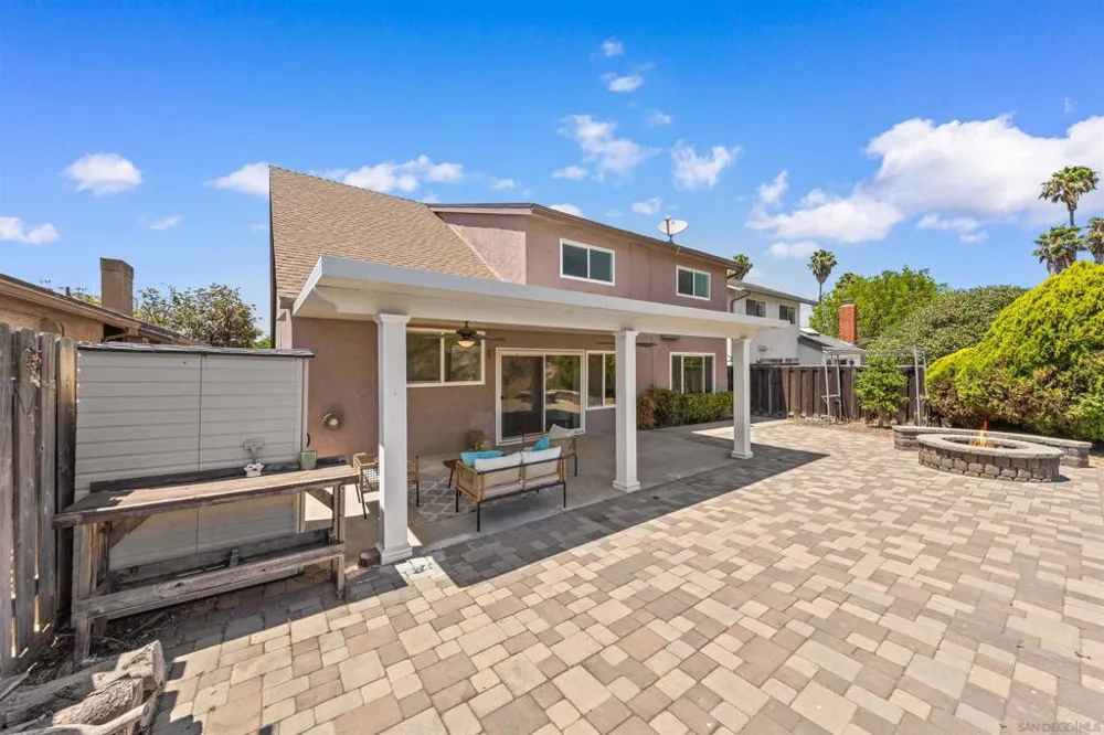 12485 Via Cabezon San Diego, CA 92129
