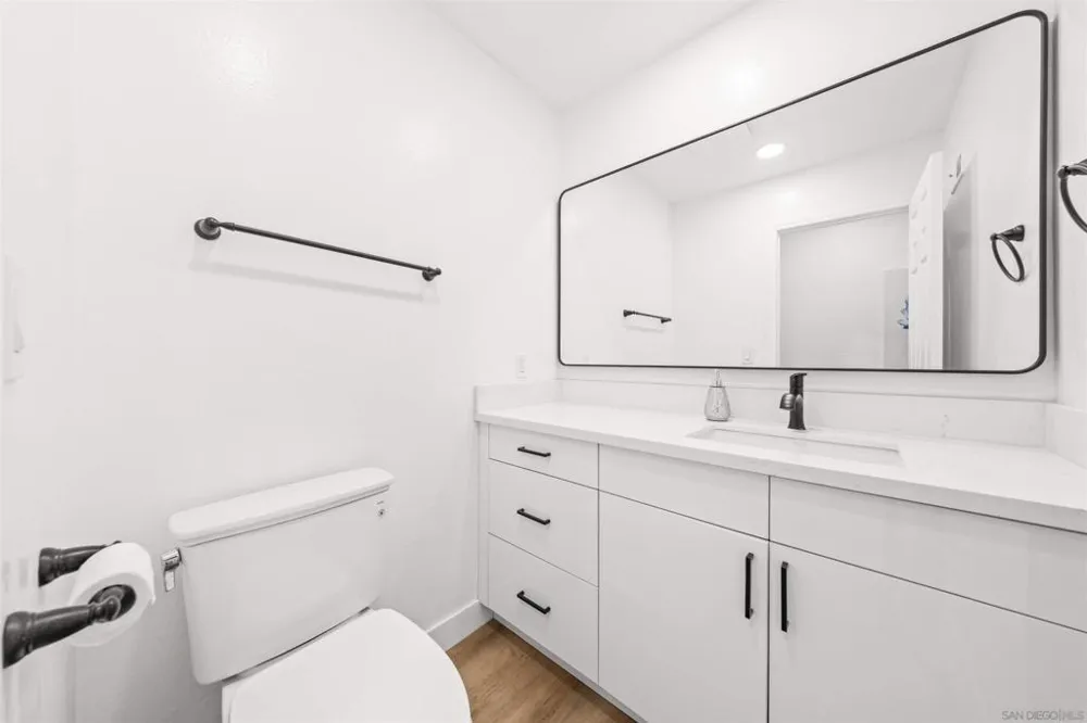 12485 Via Cabezon San Diego, CA 92129