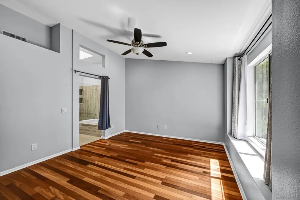9325 Babauta Rd #8 San Diego, CA 92129