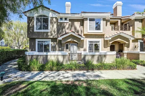 9325 Babauta Rd #8