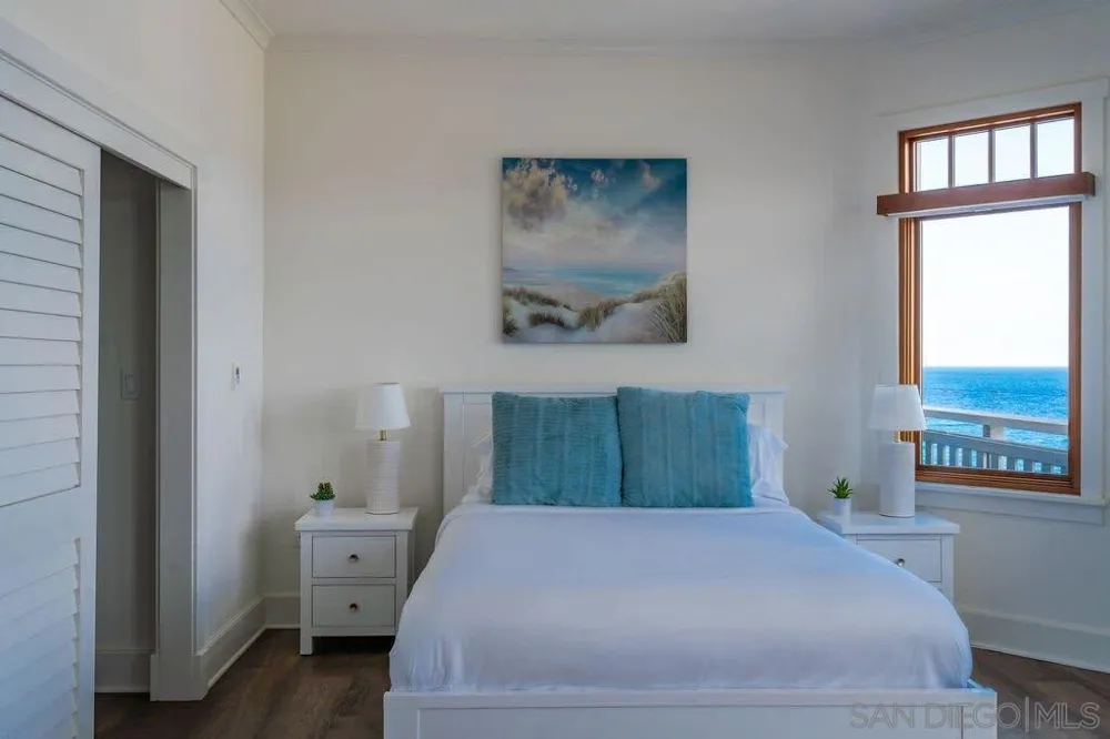 1249 Coast Blvd La Jolla, CA 92037