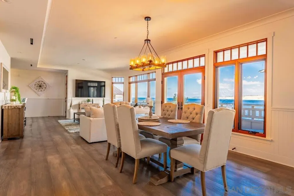 1249 Coast Blvd La Jolla, CA 92037