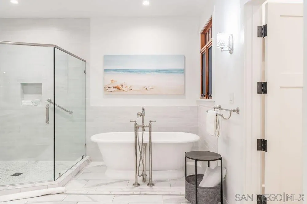 1249 Coast Blvd La Jolla, CA 92037