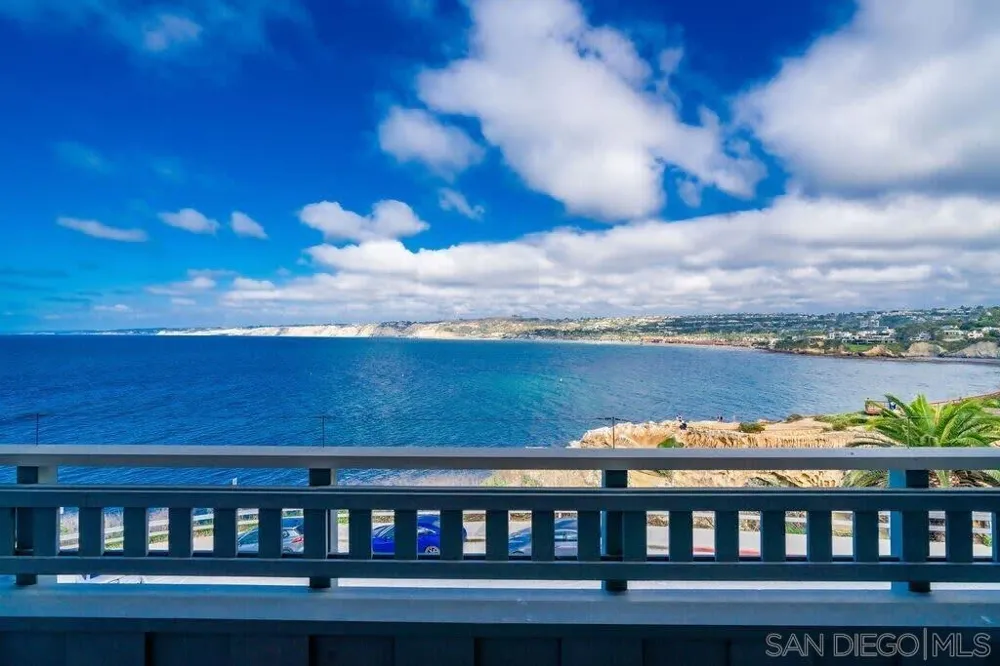 1249 Coast Blvd La Jolla, CA 92037