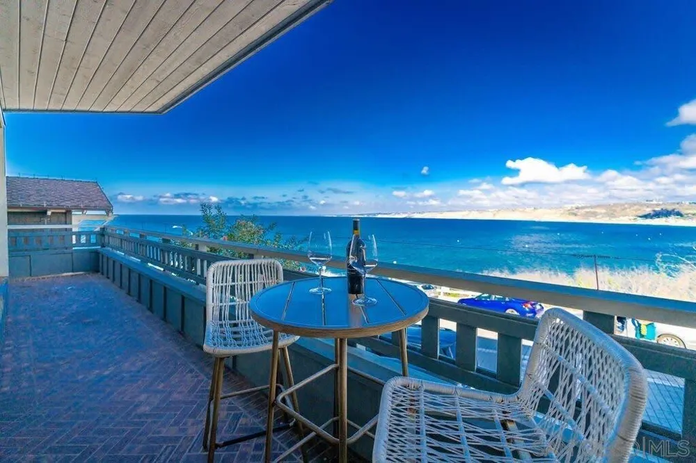 1249 Coast Blvd La Jolla, CA 92037