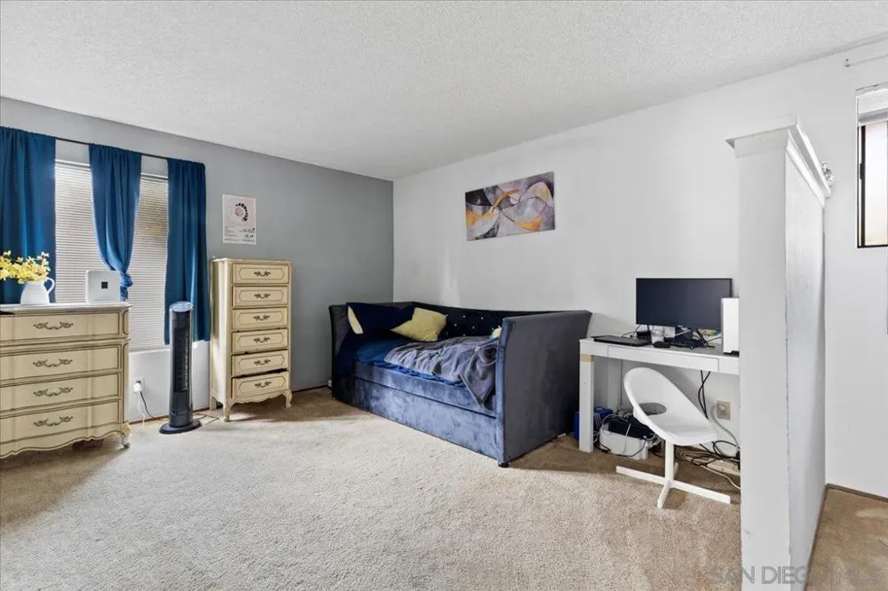 10430 Crosscreek Ter San Diego, CA 92131