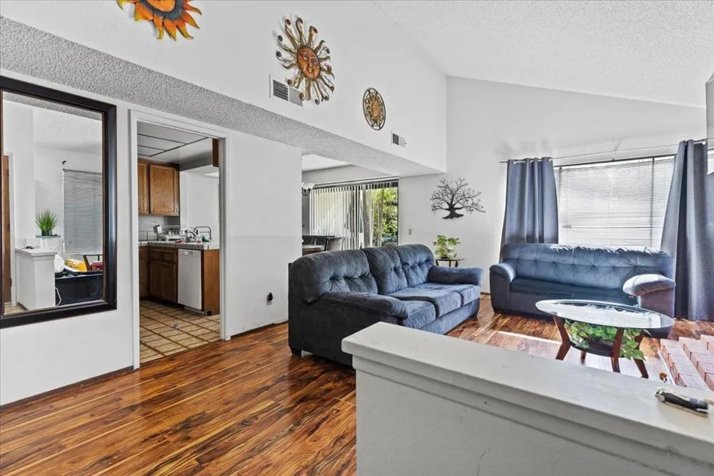 10430 Crosscreek Ter San Diego, CA 92131