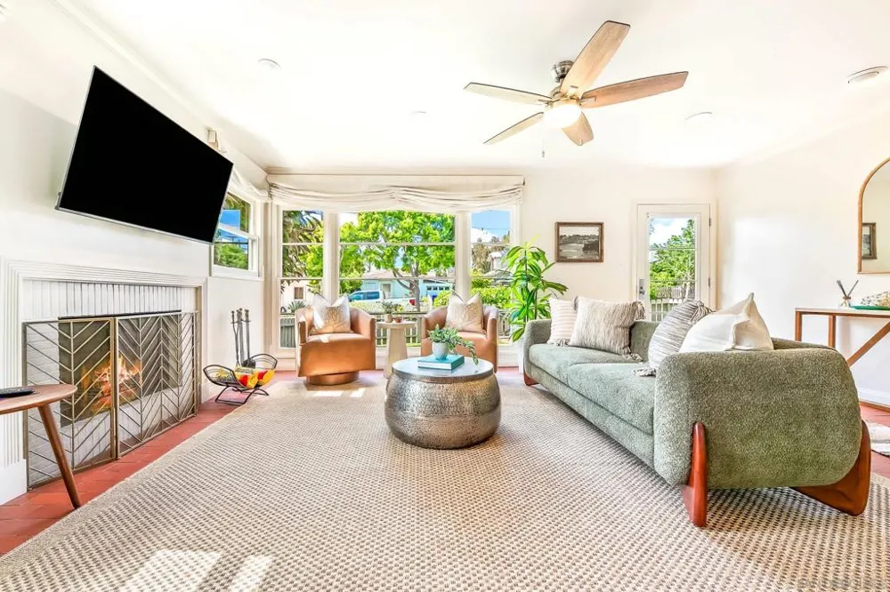 723 Arenas La Jolla, CA 92037
