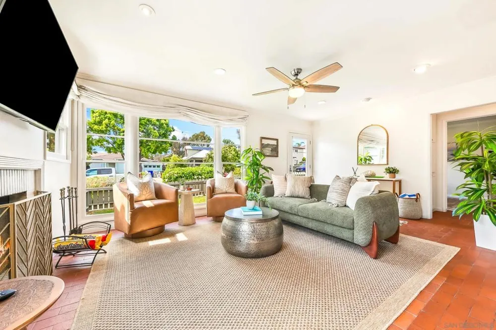 723 Arenas La Jolla, CA 92037