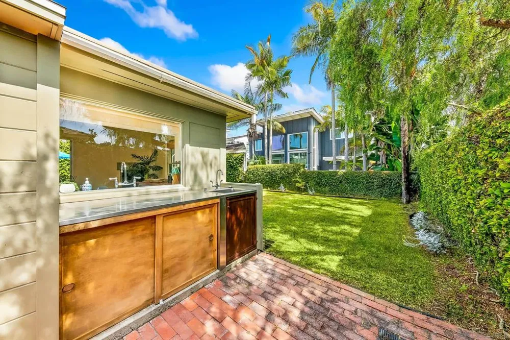 723 Arenas La Jolla, CA 92037