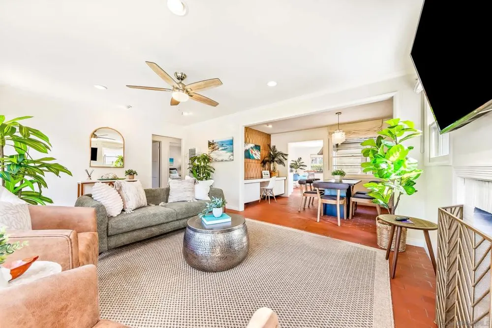 723 Arenas La Jolla, CA 92037