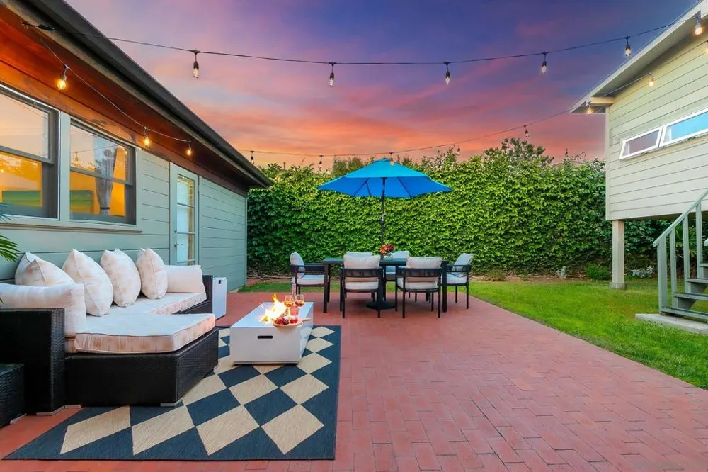 723 Arenas La Jolla, CA 92037