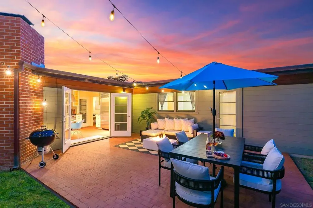 723 Arenas La Jolla, CA 92037