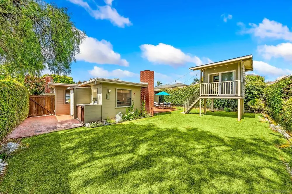 723 Arenas La Jolla, CA 92037