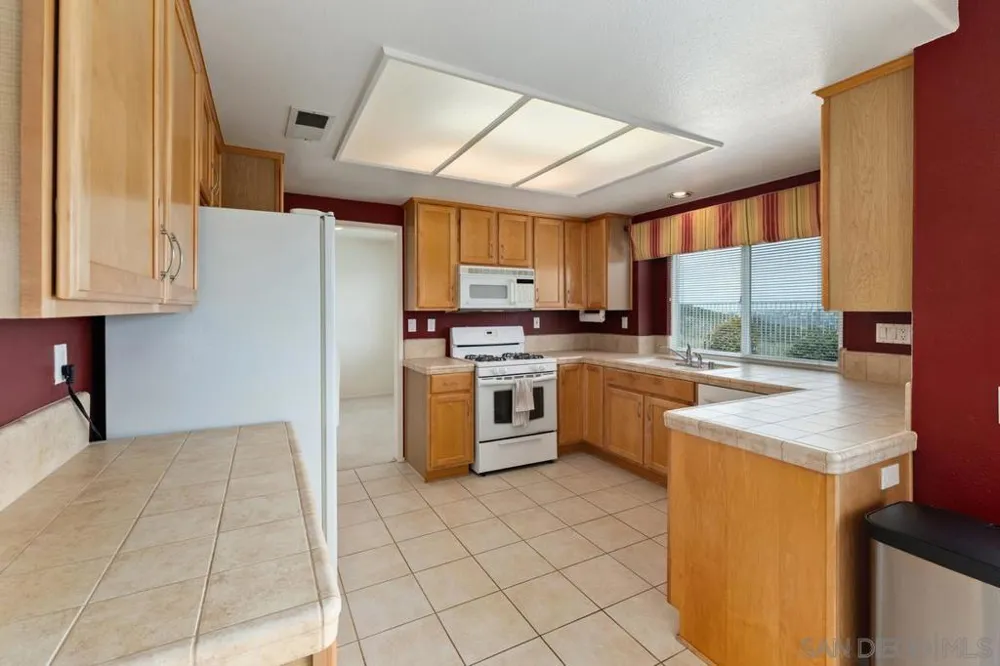11826 Pickford San Diego, CA 92131