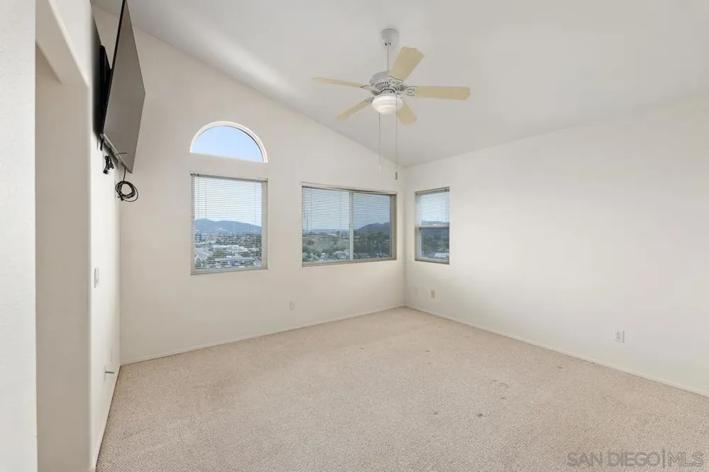 11826 Pickford San Diego, CA 92131