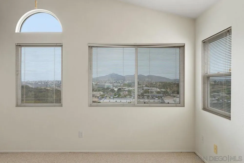 11826 Pickford San Diego, CA 92131