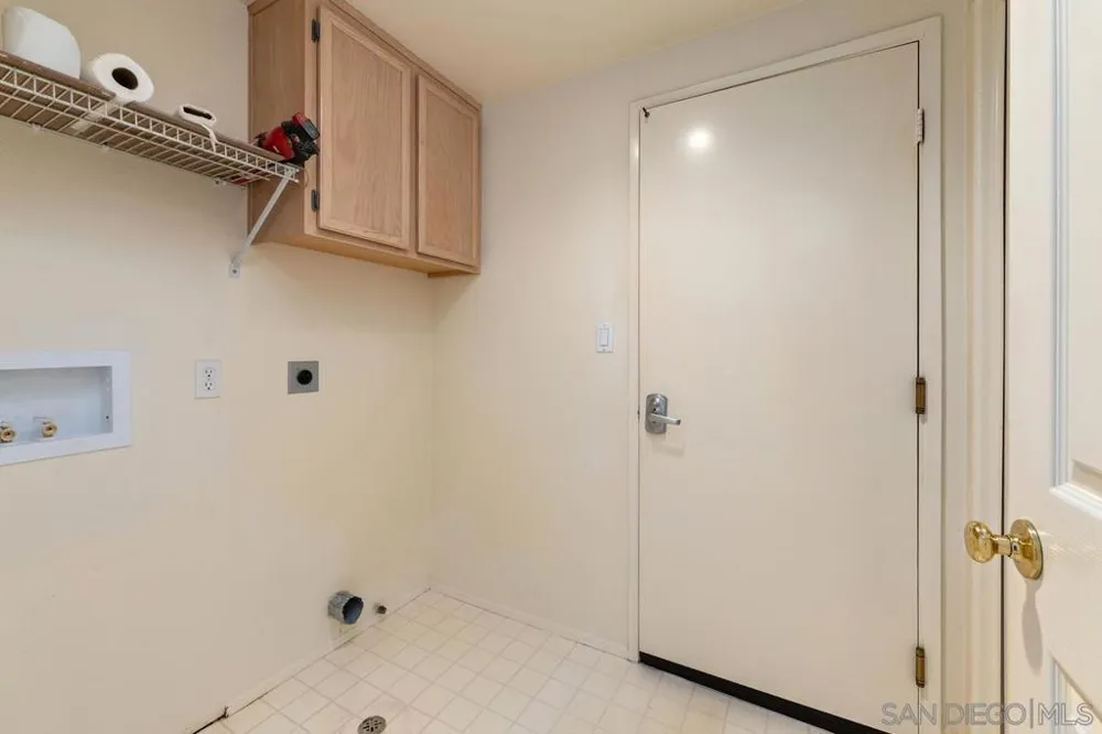 11826 Pickford San Diego, CA 92131