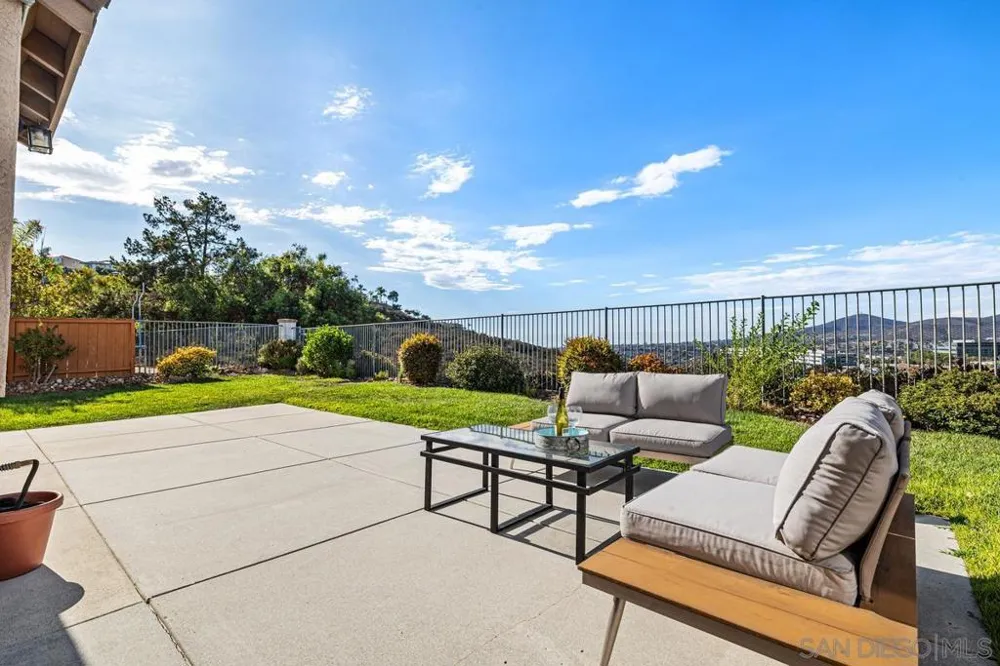 11826 Pickford San Diego, CA 92131